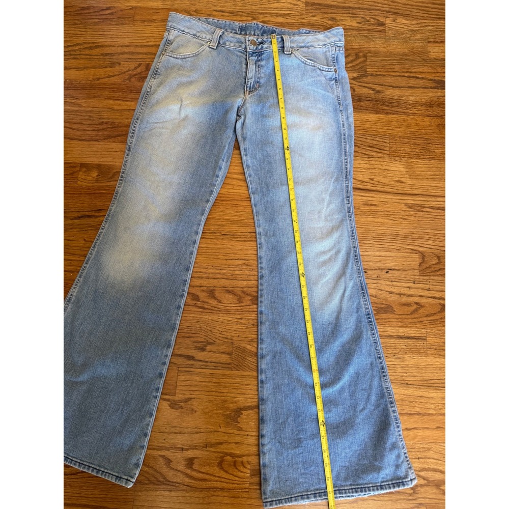 Gap Vintage 2002 Light Wash Flare Jeans Low Rise Wide Leg Denim Size 12 Reg - Picture 7 of 15